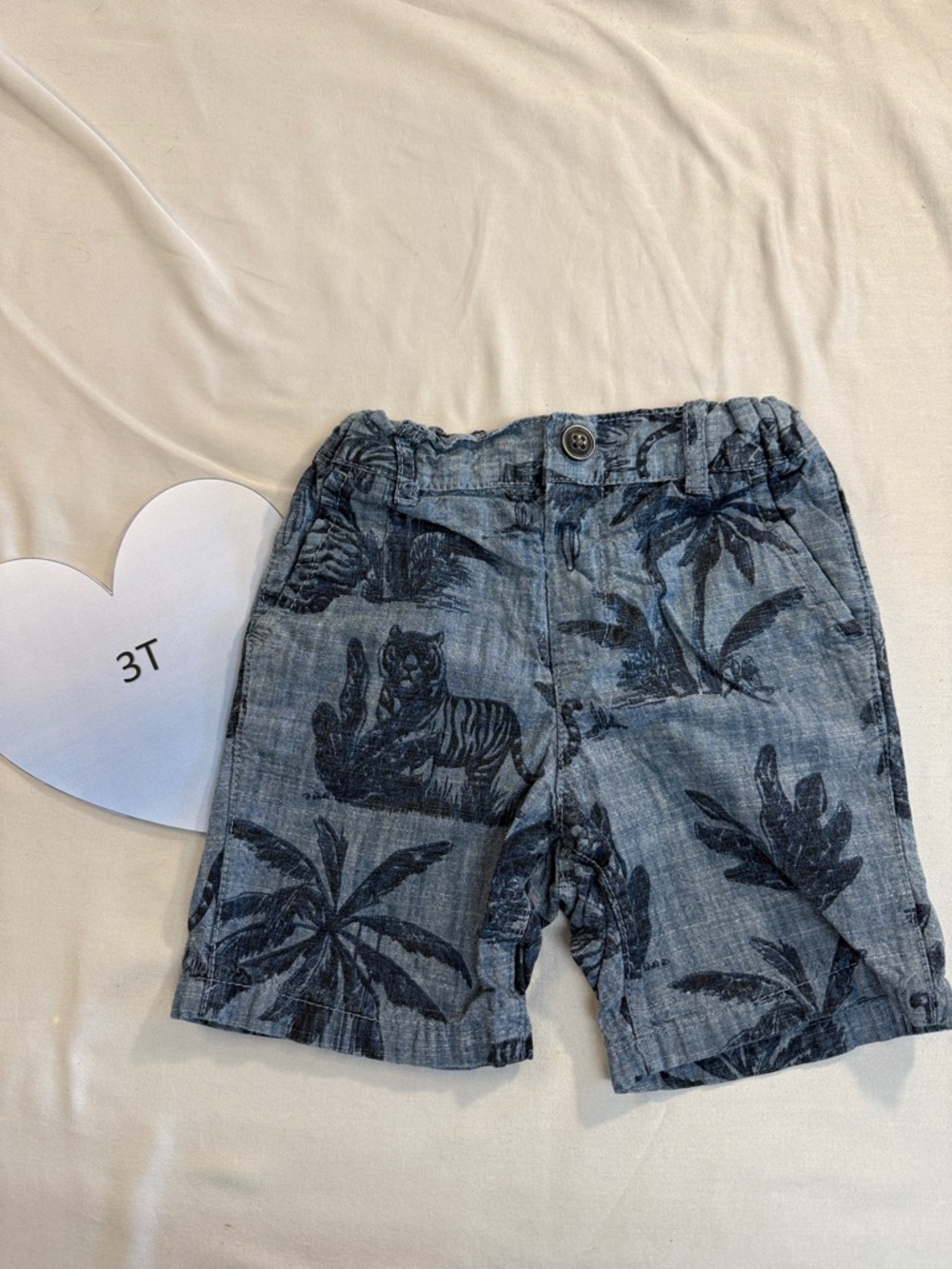 The Children's  Place - Linen feel pull on shorts. Size 3